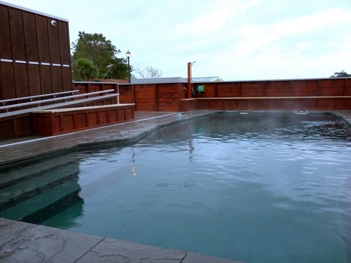 Parakai Springs Lodge Екстериор снимка
