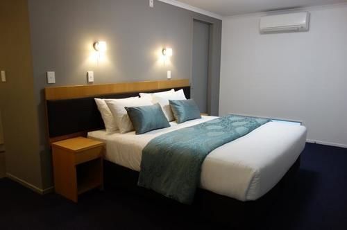 Parakai Springs Lodge Екстериор снимка